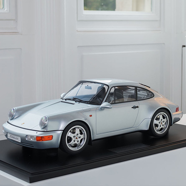 Porsche 911 (964) 30 years 911 - 1993 - Polar Silver Metallic 1/8