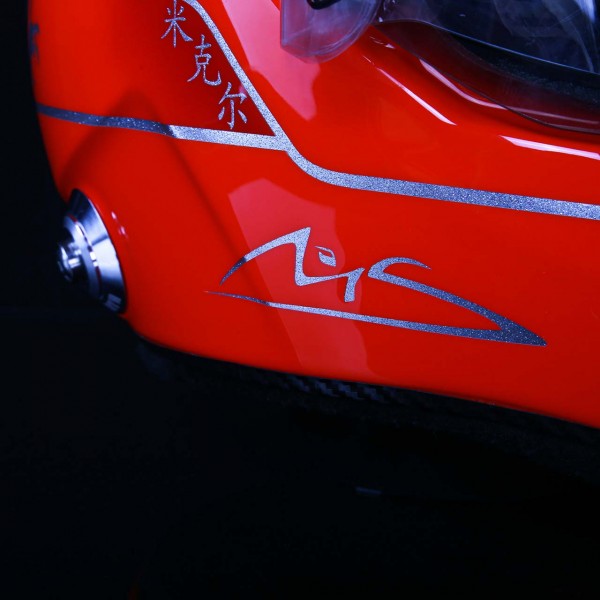 Michael Schumacher replica casco 1:1 2012