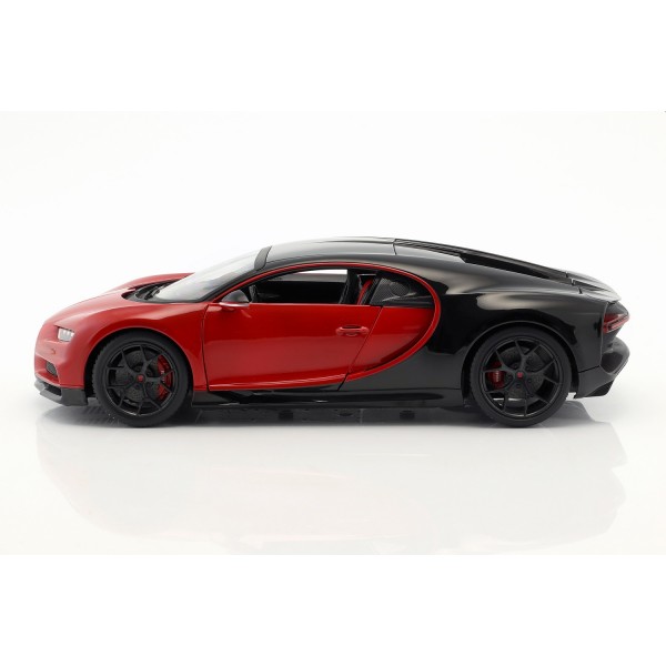 Bugatti Chiron Sport 16 rouge/noir 1/18