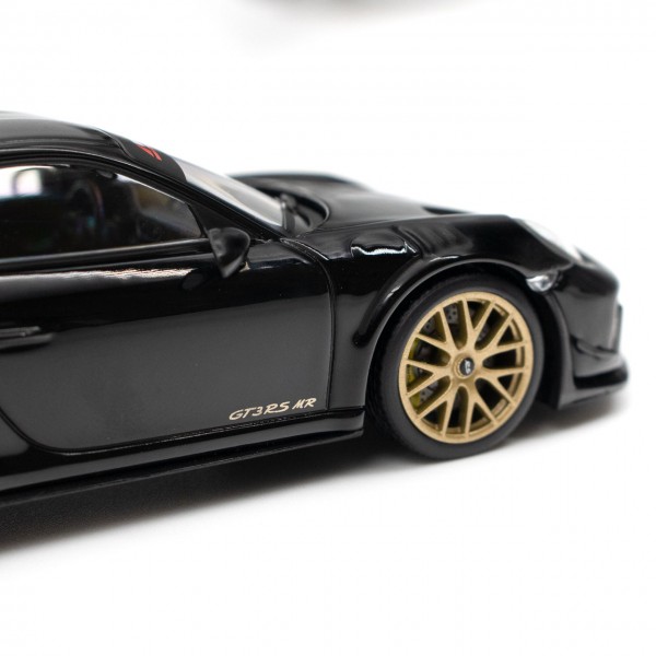 Manthey-Racing Porsche 911 GT3 RS MR 1/43 negro