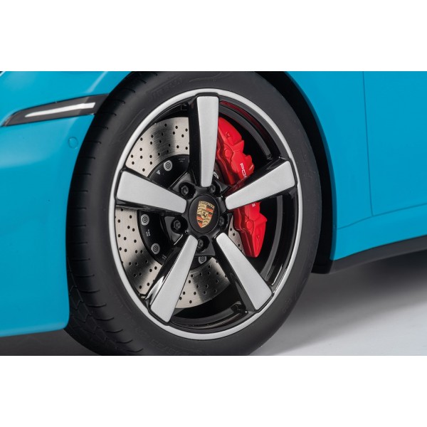 Porsche 911 (992) Carrera 4S Cabriolet - 2020 - Miami azul 1/8