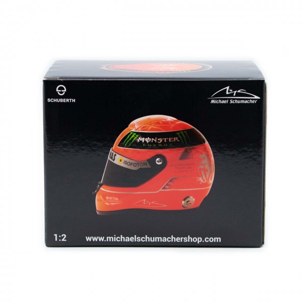 Michael Schumacher Casco Final GP Formel 1 2012 1:2