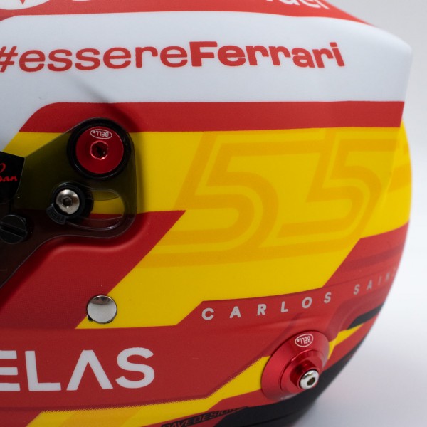 Carlos Sainz miniature helmet Formula 1 2022 1/2