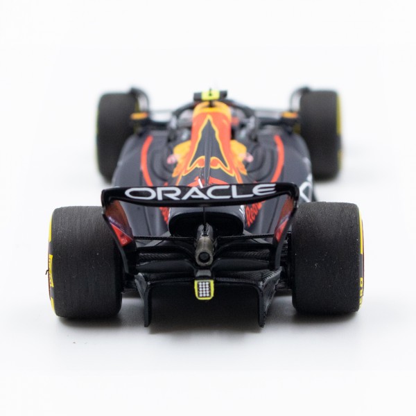 Oracle Red Bull Racing Verstappen / Pérez Saudi-Arabien GP 2022 1:43