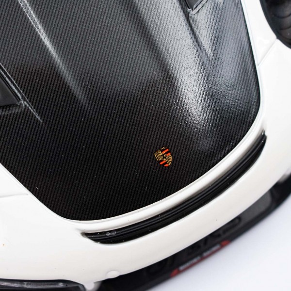 Manthey-Racing Porsche 911 GT2 RS MR 1/18 blanco Collector Edition