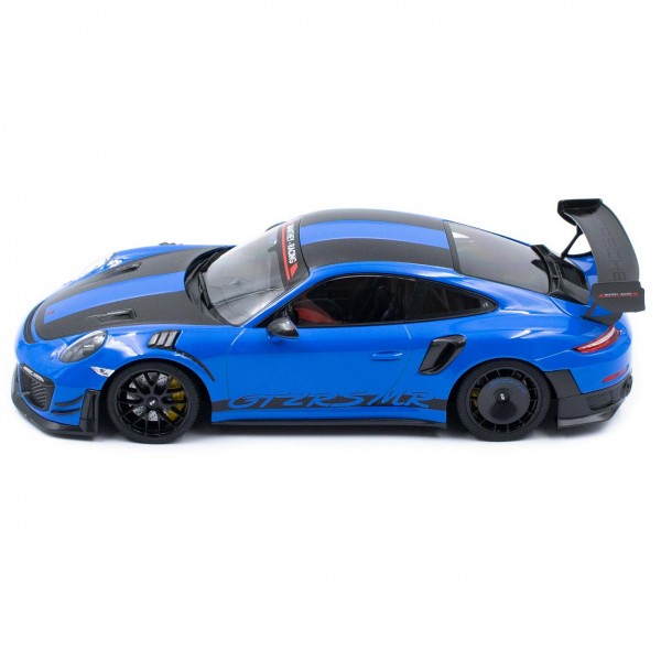Manthey-Racing Porsche 911 GT2 RS MR 1/18 blue