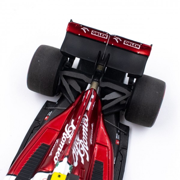 Zhou Guanyu Alfa Romeo F1 Team ORLEN C42 Bahrain GP 2022 1:43
