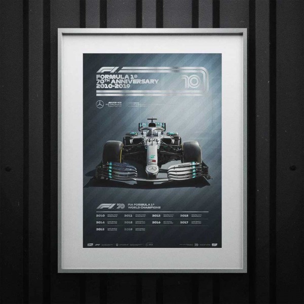 Cartel Formula 1 Decades - 2010s  Mercedes-AMG Petronas F1 Team - Collector's Edition