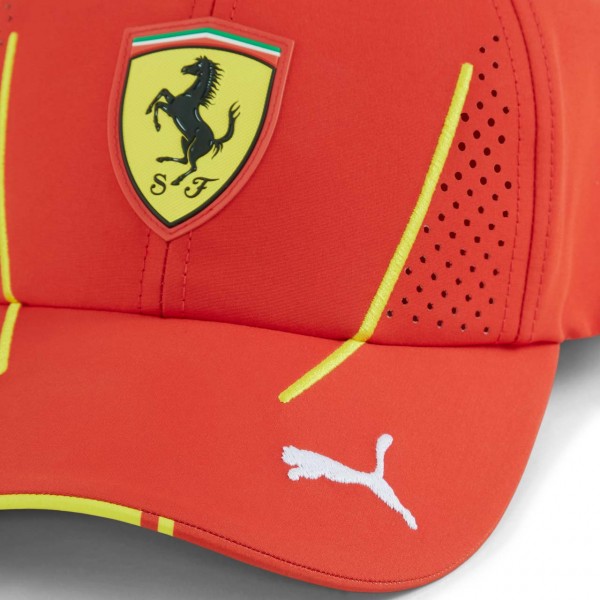 Scuderia Ferrari Cap Sainz