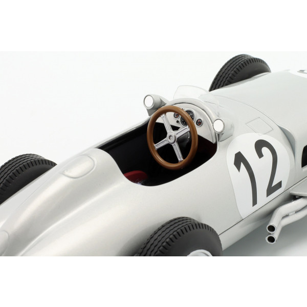 Stirling Moss Mercedes-Benz W196 #12 Vincitore GP GB Formula 1 1955 1/18