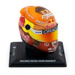 Sergio Pérez Miniaturhelm Disney Formel 1 Kanada GP 2023 1:4