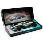 Lewis Hamilton Mercedes AMG Petronas W13 2021 1:18