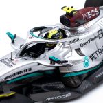 Mercedes AMG Petronas F1 Team W13 Hamilton / Russell 2022 1:43