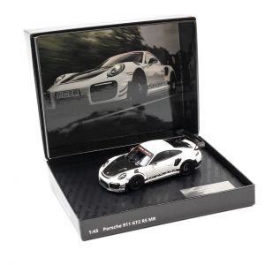 Manthey-Racing Porsche 911 GT2 RS MR 1/43 white Collector Edition